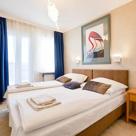 Mercedes With Private Sauna By Baltic * Swinoujscie