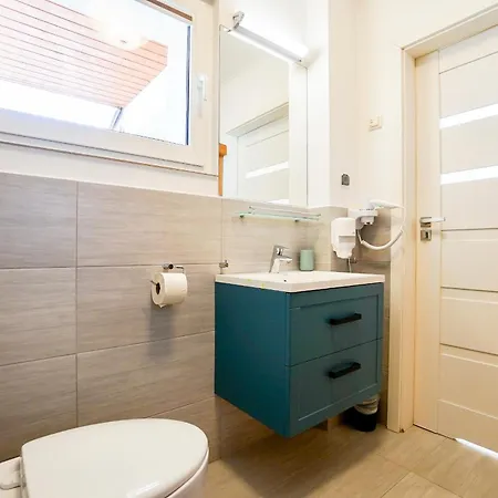 Apartment Mercedes With Private Sauna By Baltic *